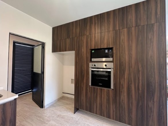 05abd624 02e0 4f10 a4eb ac5e24f65aeb