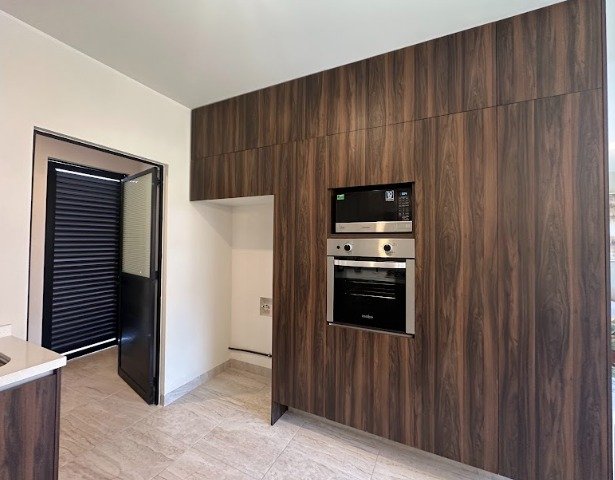 05abd624 02e0 4f10 a4eb ac5e24f65aeb