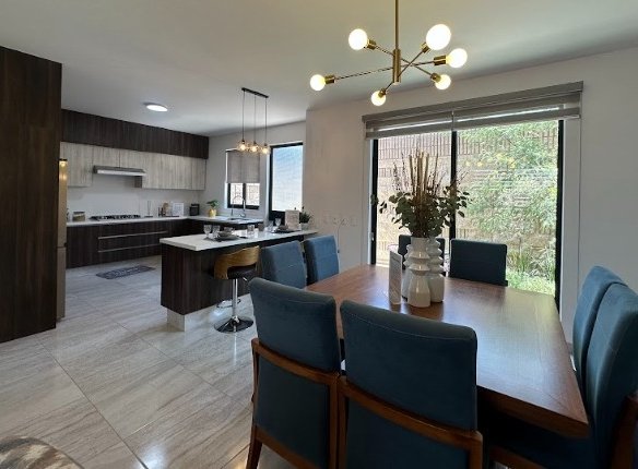 15a937dd 6940 4be3 8770 8f463f42c1c3