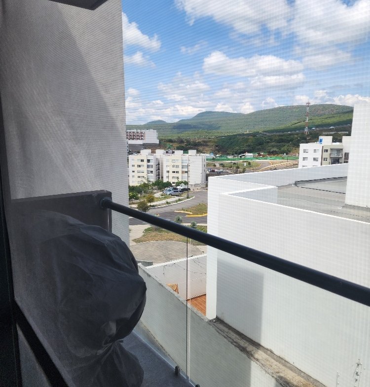 20251007 130350 resized 1