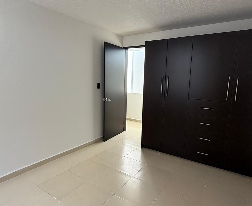 26f429ca e0dd 44a3 9430 2277fc353ff5