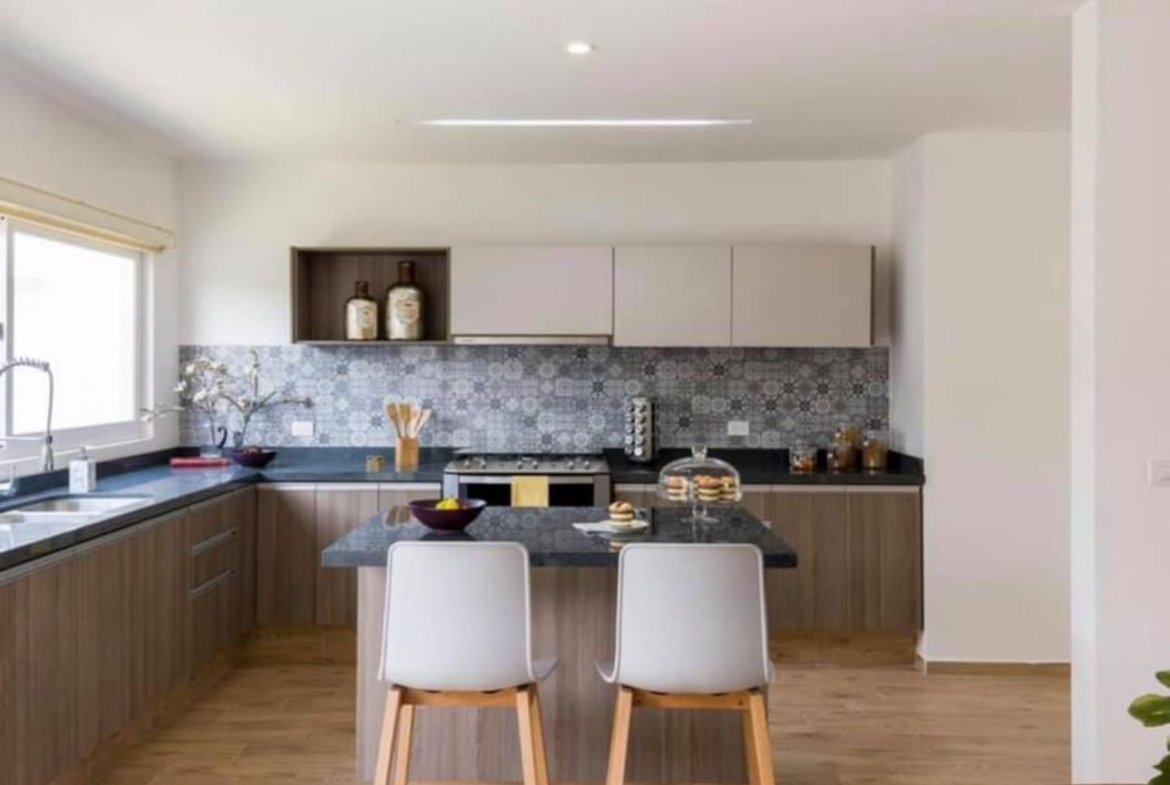 850ad9e9 9cc5 42db 960f 5b76d83a89cd