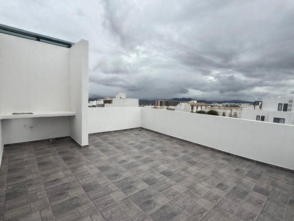 whatsapp image 2025 11 24 at 9.05.53 pm (2)