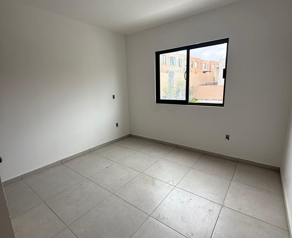 whatsapp image 2025 11 24 at 9.05.53 pm