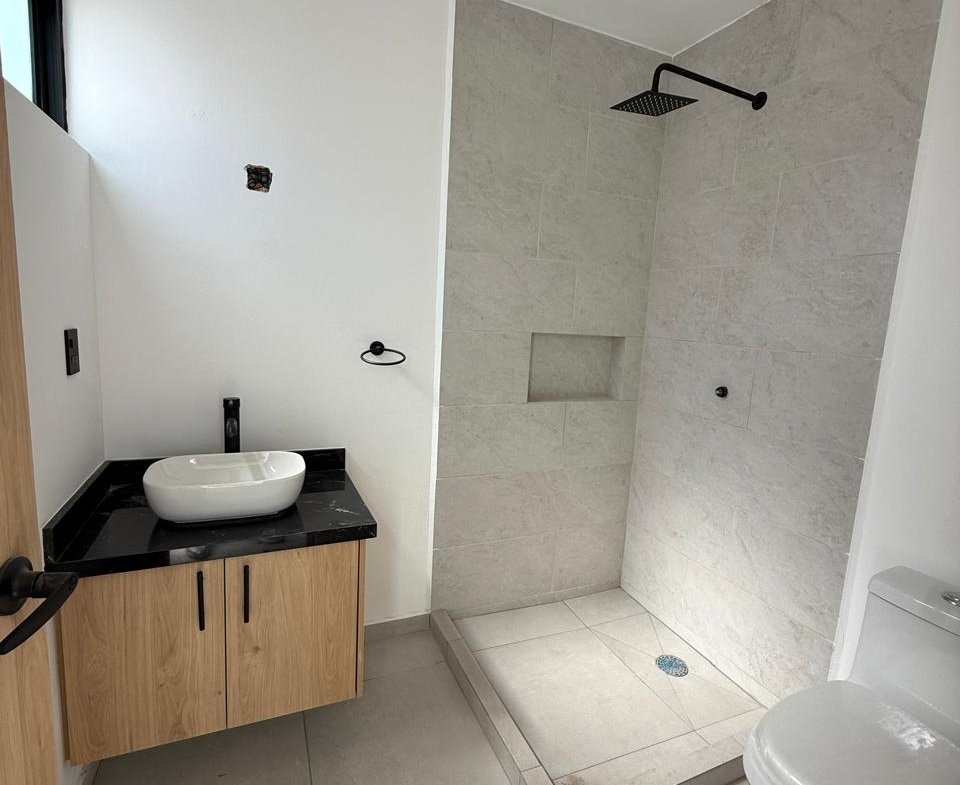 whatsapp image 2025 11 24 at 9.05.56 pm