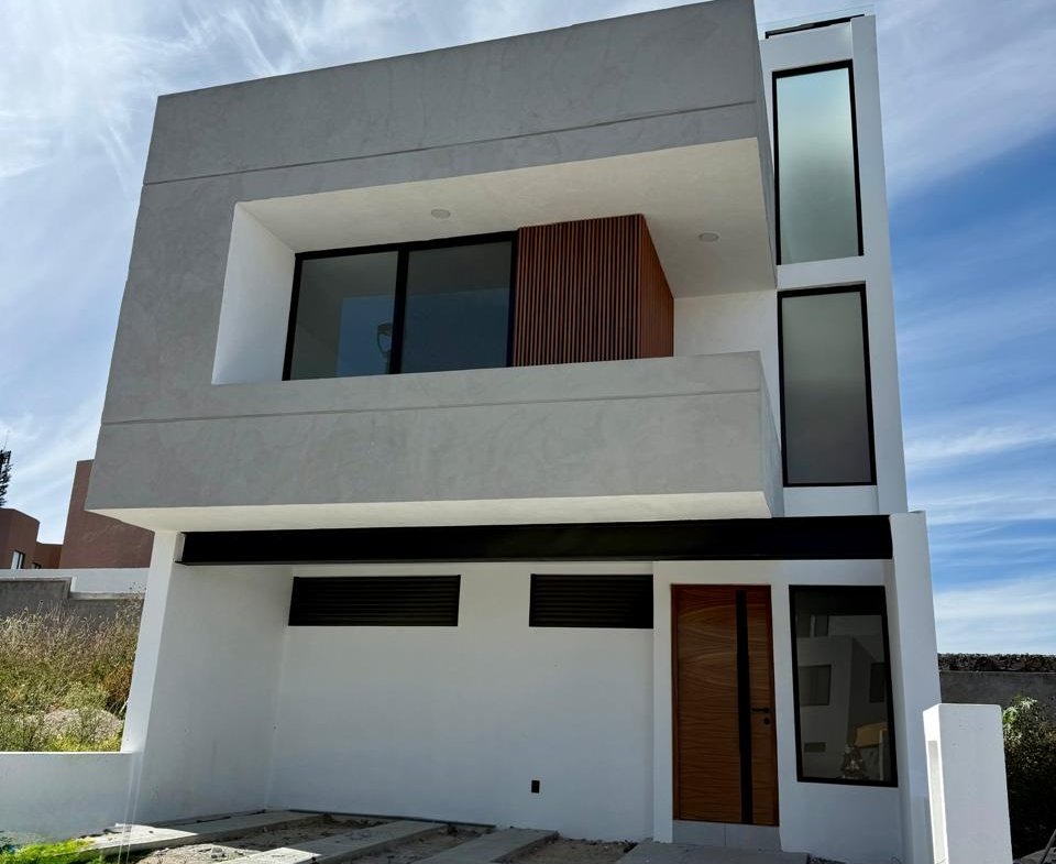 whatsapp image 2025 11 24 at 9.05.57 pm (1)