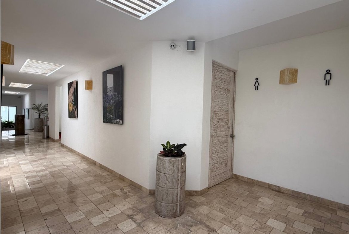 whatsapp image 2025 11 24 at 9.05.57 pm