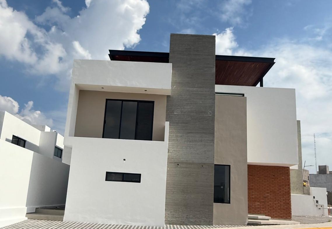 whatsapp image 2025 11 24 at 9.06.24 pm (2)