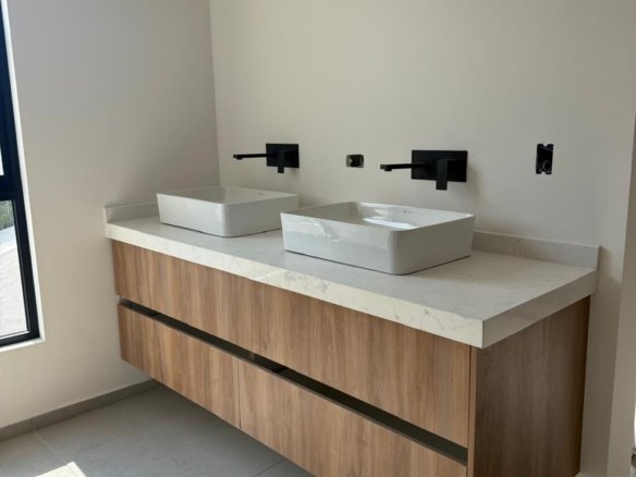 whatsapp image 2025 11 24 at 9.06.25 pm (3)