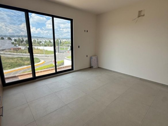 whatsapp image 2025 11 24 at 9.06.26 pm (3)