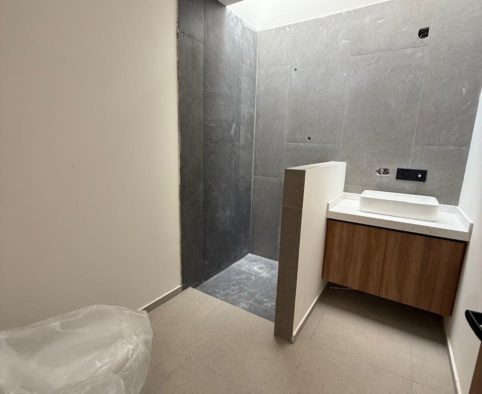 whatsapp image 2025 11 24 at 9.06.26 pm