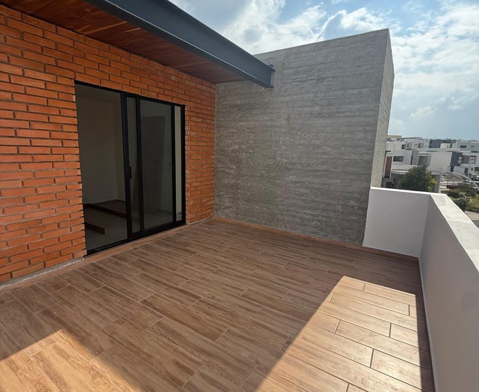 whatsapp image 2025 11 24 at 9.06.27 pm (1)