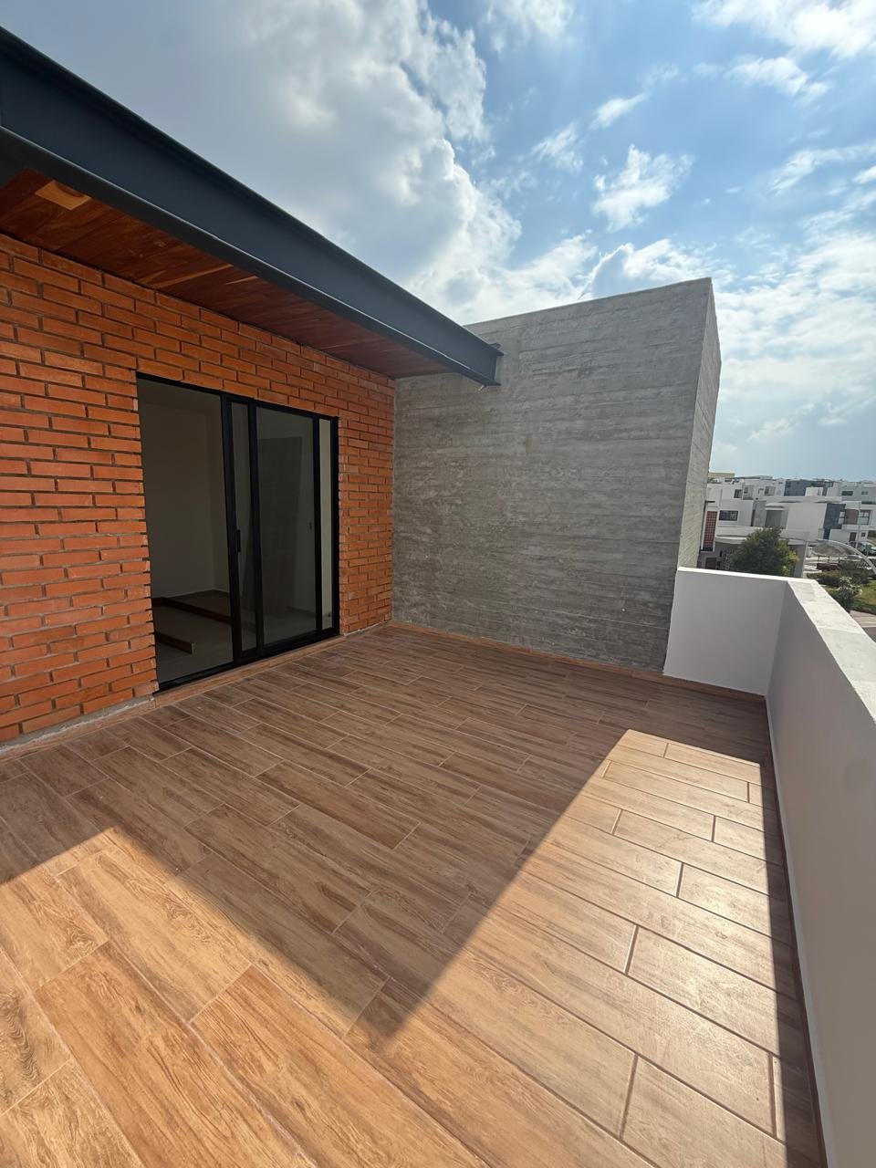 whatsapp image 2025 11 24 at 9.06.27 pm (1)