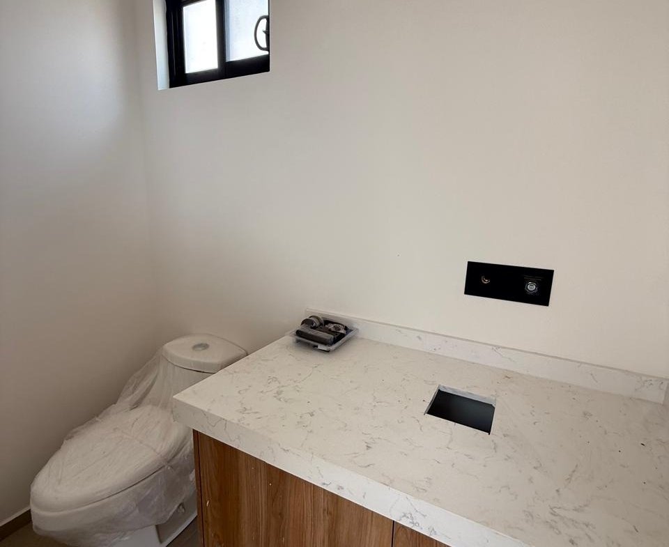 whatsapp image 2025 11 24 at 9.06.27 pm