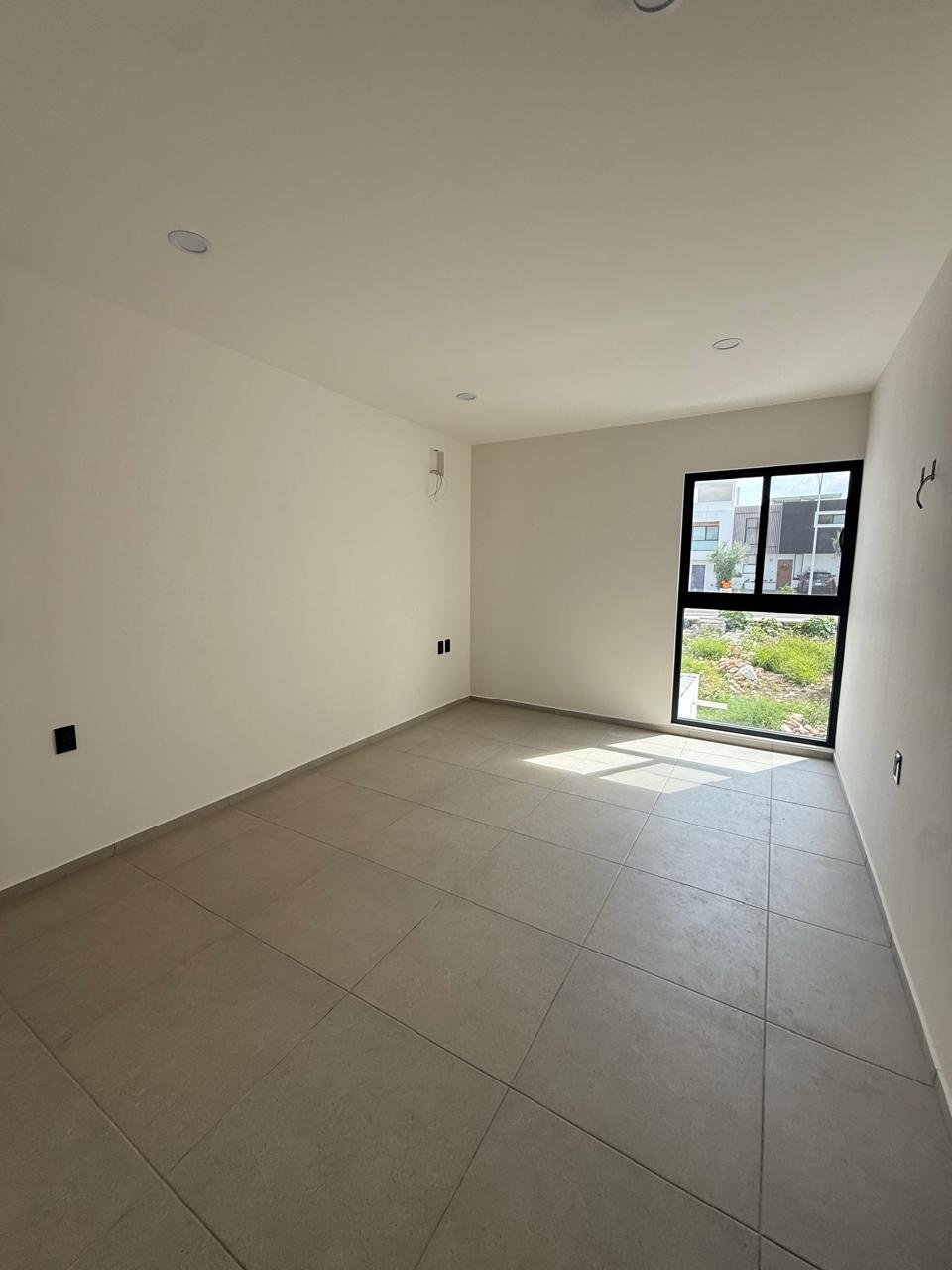 whatsapp image 2025 11 24 at 9.06.59 pm (1)