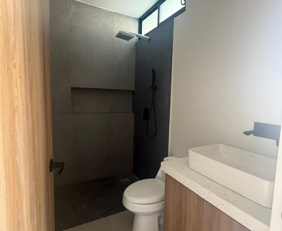 whatsapp image 2025 11 24 at 9.06.59 pm