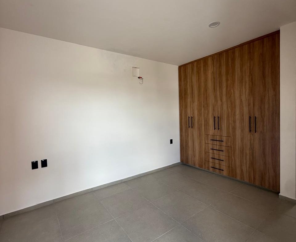 whatsapp image 2025 11 24 at 9.07.01 pm (2)