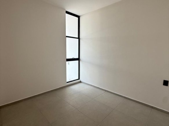 whatsapp image 2025 11 24 at 9.07.04 pm (2)