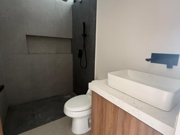 whatsapp image 2025 11 24 at 9.07.04 pm (3)