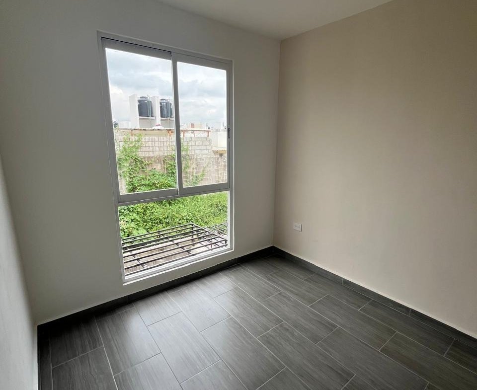 b4e9a256 c545 4dc2 b14f 5eafc224484e