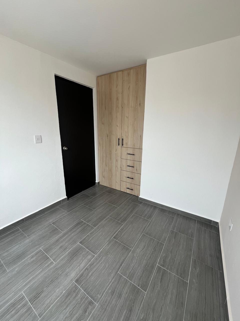 e307573c 1733 4564 9c04 58b180e05dcb