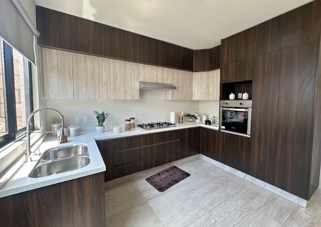 f271b26e 079f 458d 99bb be6ce5c749d0