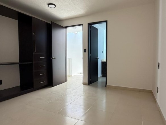 f450d840 d9ed 45e5 8610 367234fb7db7