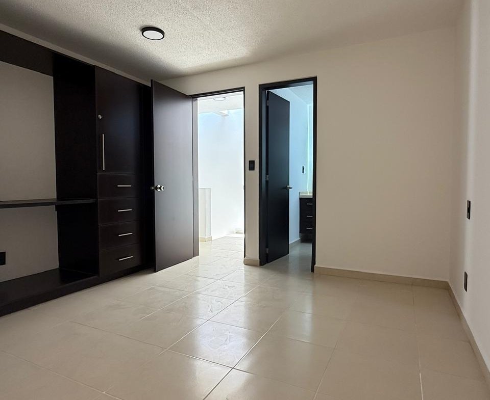 f450d840 d9ed 45e5 8610 367234fb7db7