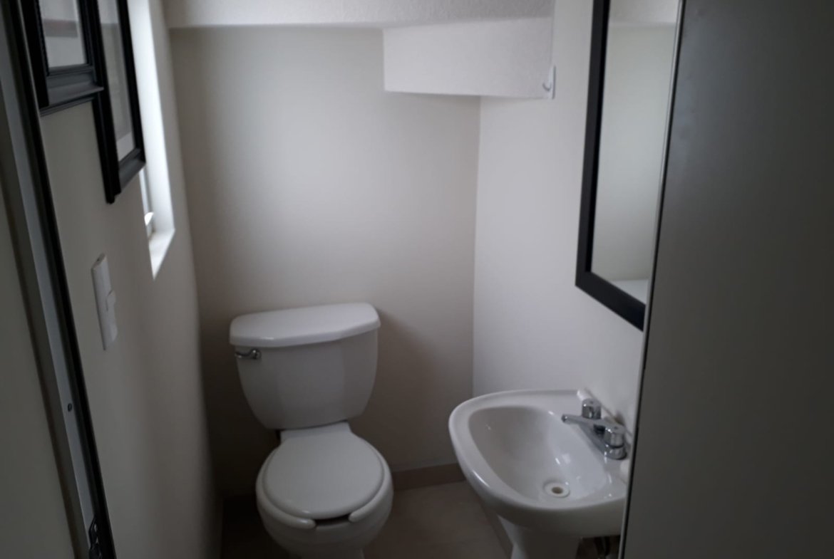 whatsapp image 2025 12 14 at 22.42.15