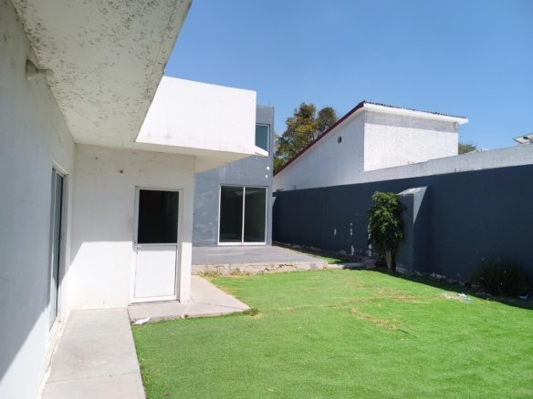 whatsapp image 2026 02 12 at 13.42.41 (8)